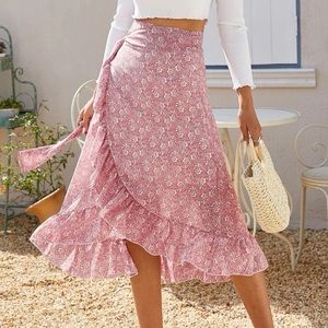 SHEIN Floral Wrap Skirt - Size L!